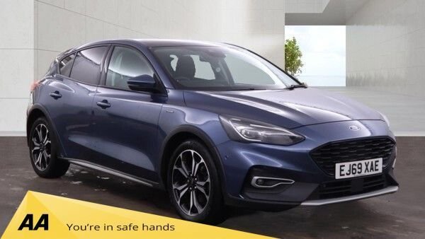 Blue 2019 Ford Focus Estate Front-wheel drive Automatic