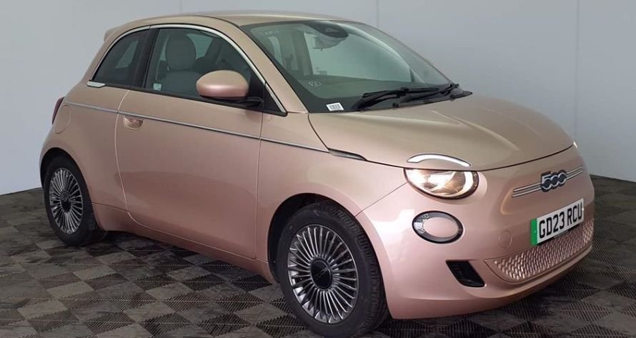 2023 Fiat 500e
