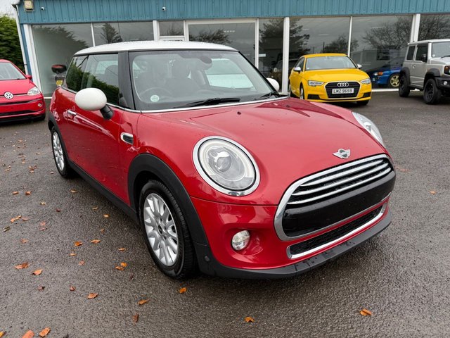 2015 MINI Hatch