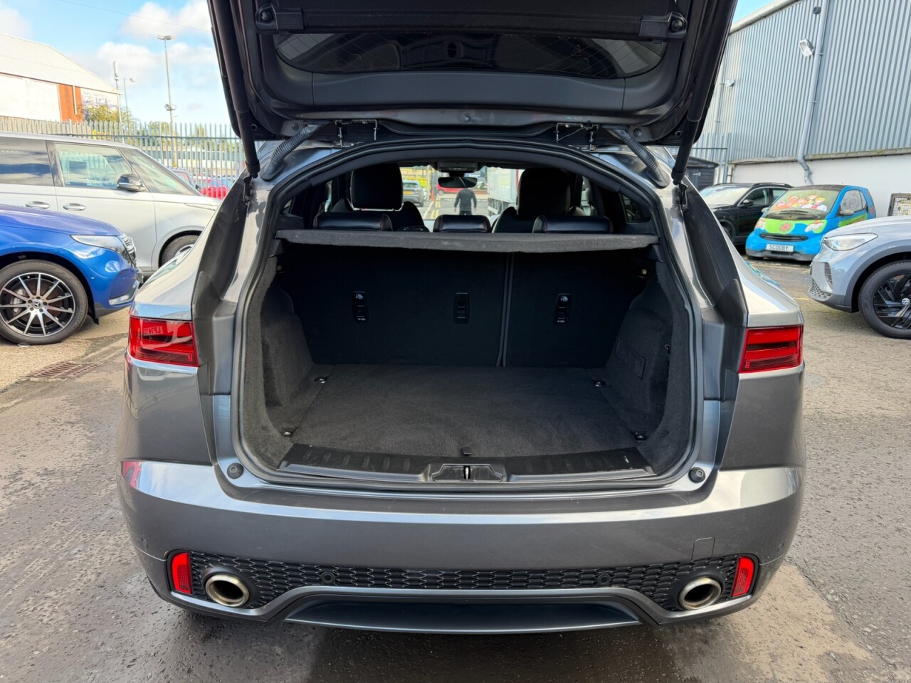 2019 JAGUAR E-PACE 2.0 D150 Chequered Flag SUV 5dr Diesel Auto AWD Euro 6 (s/s) (150 ps) ONLY - vehicle photo 47 for sale on PureCar