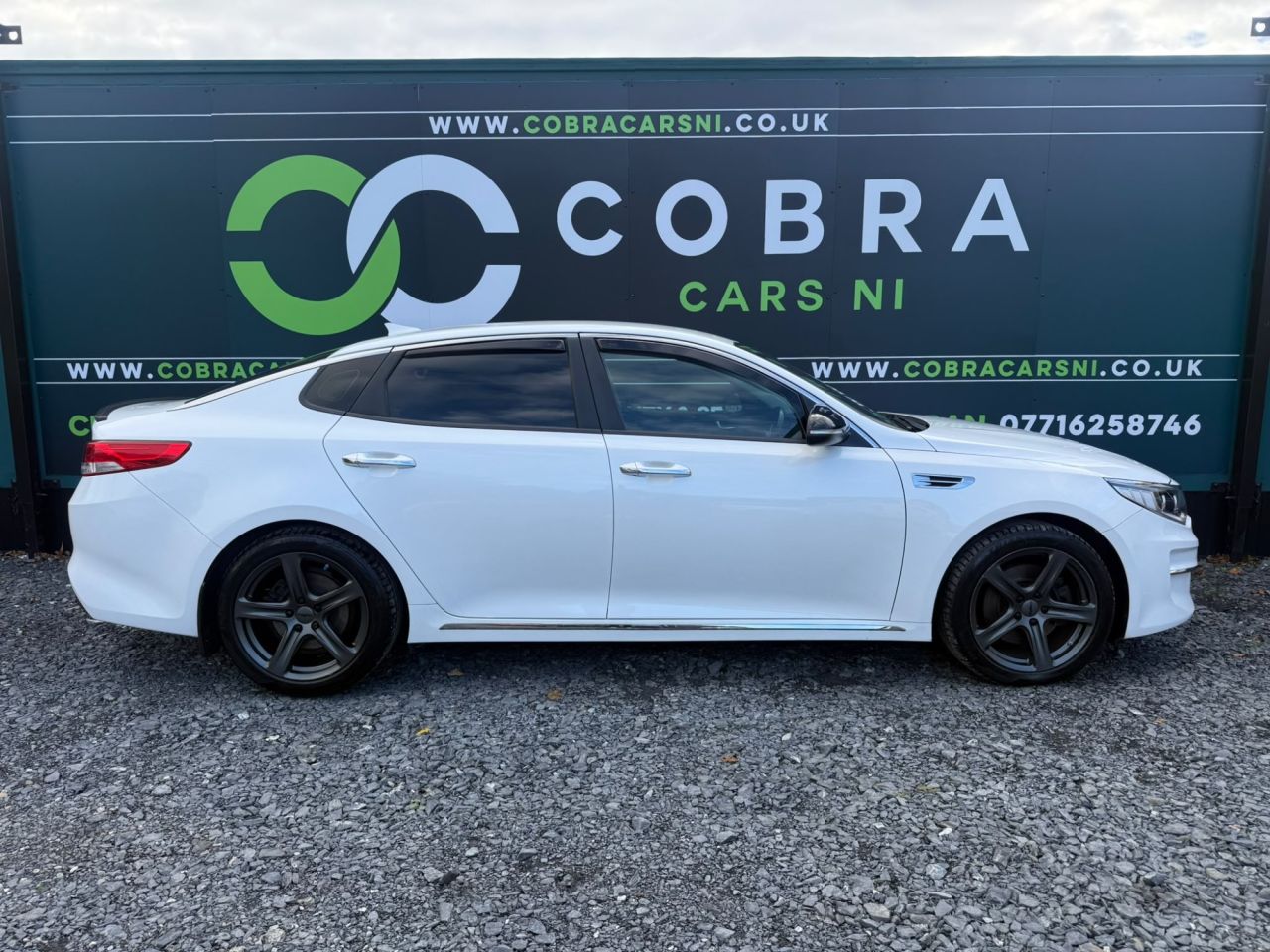 2017 KIA OPTIMA 1.7 CRDi 3 Saloon 4dr Diesel DCT Euro 6 (s/s) (139 bhp) - vehicle photo 3 for sale on PureCar