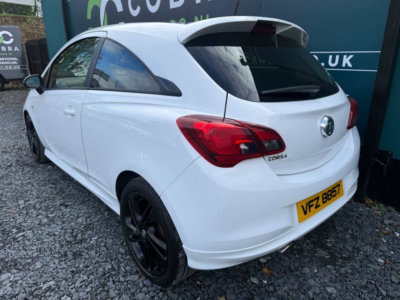 2015 VAUXHALL CORSA 1.4i ecoTEC Limited Edition Hatchback 3dr Petrol Manual Euro 6 (90 ps) - vehicle photo 8 for sale on PureCar