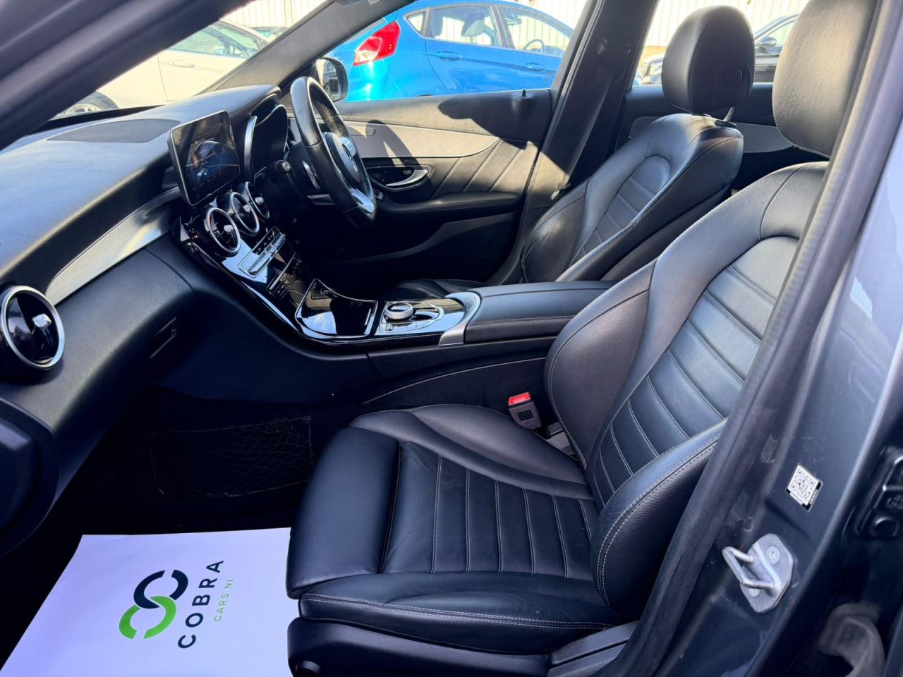 2019 MERCEDES C CLASS 2.0 C220d AMG Line Saloon 4dr Diesel G-Tronic+ Euro 6 (s/s) (194 ps) - vehicle photo 9 for sale on PureCar