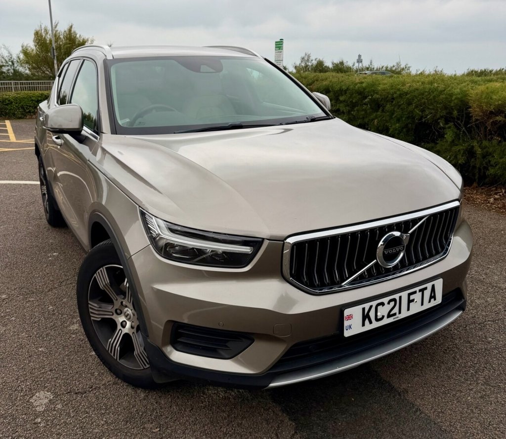 2021 Volvo XC40