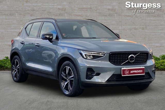 2023 Volvo XC40