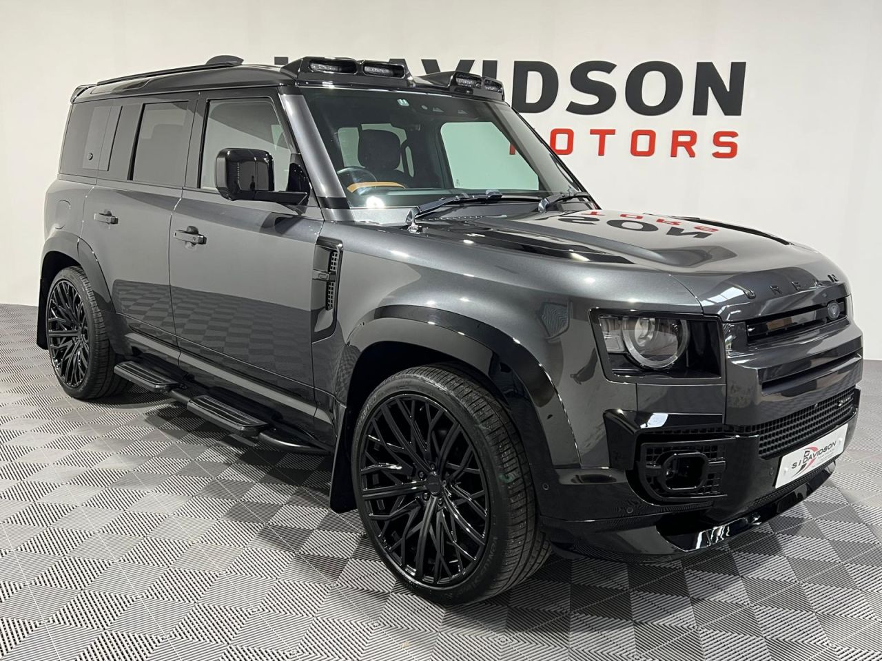LAND ROVER DEFENDER 110 2023