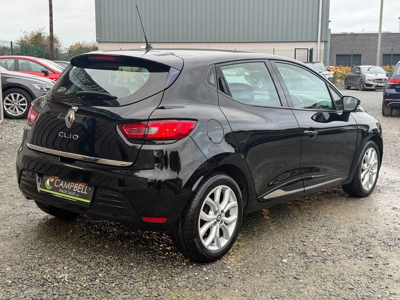 2018 RENAULT CLIO 1.2 16V Dynamique Nav Hatchback 5dr Petrol Manual Euro 6 (75 ps) - vehicle photo 5 for sale on PureCar