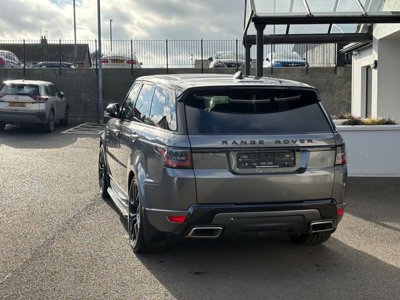 2018 LAND ROVER RANGE ROVER SPORT 3.0 SD V6 HSE SUV 5dr Diesel Auto 4WD Euro 6 (s/s) (306 ps) - vehicle photo 6 for sale on PureCar