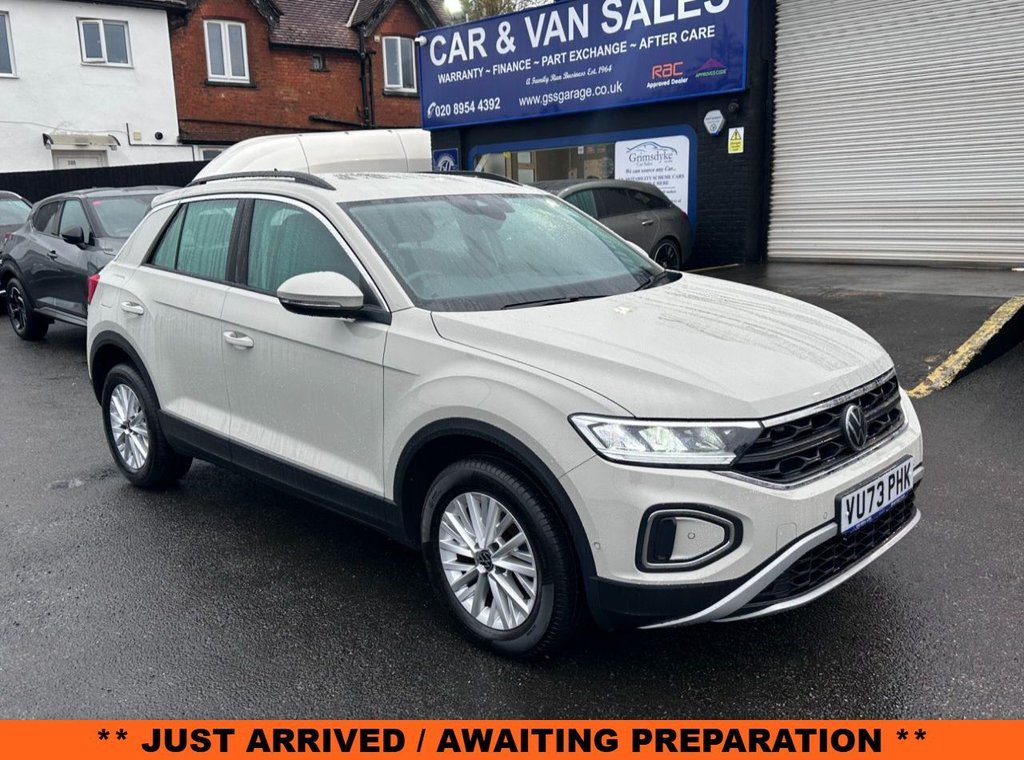 2023 Volkswagen T-Roc