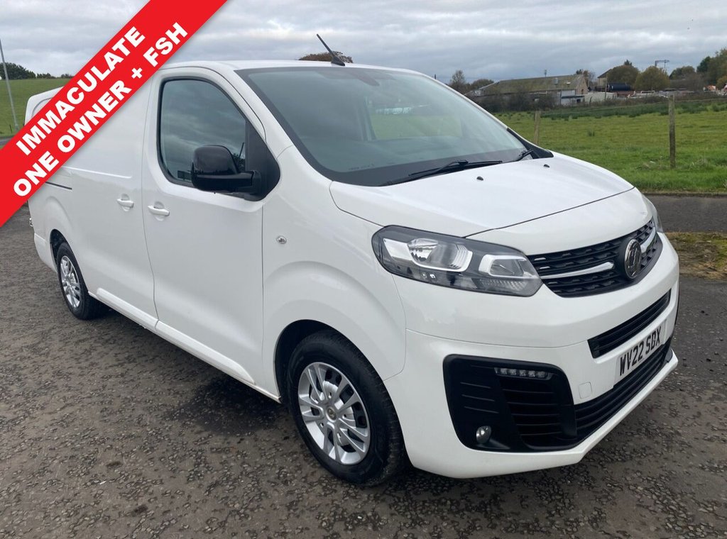 White 2022 Vauxhall Vivaro Van Front-wheel drive Manual