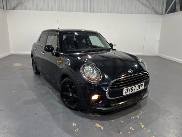 2017 MINI Hatch