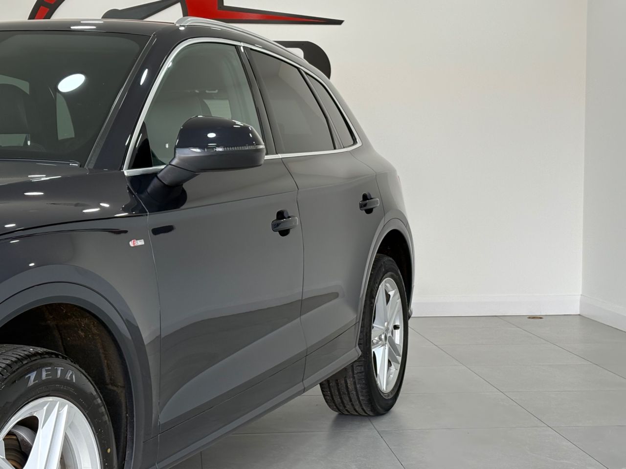 2019 AUDI Q5 S Line - vehicle photo 4 for sale on PureCar