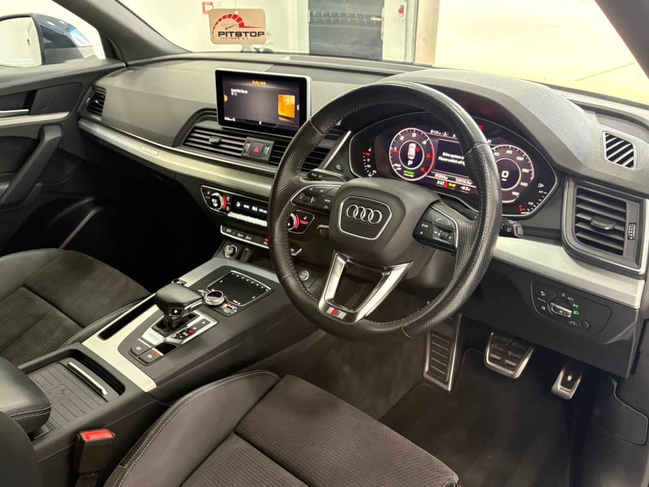 2019 AUDI Q5 S Line - vehicle photo 25 for sale on PureCar