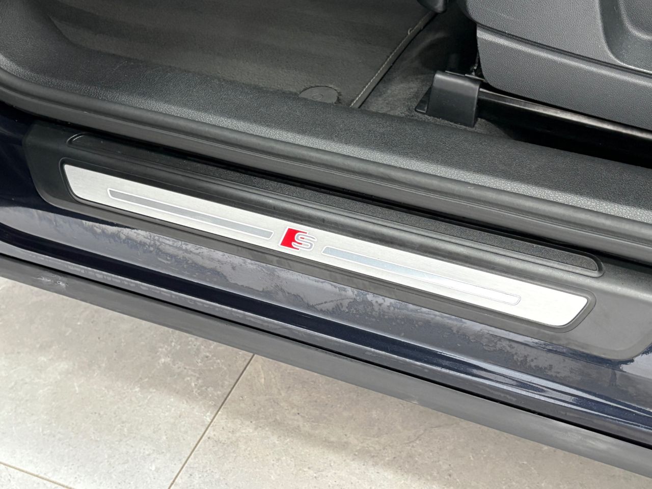 2019 AUDI Q5 S Line - vehicle photo 32 for sale on PureCar
