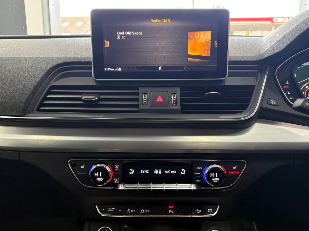 2019 AUDI Q5 S Line - vehicle photo 44 for sale on PureCar