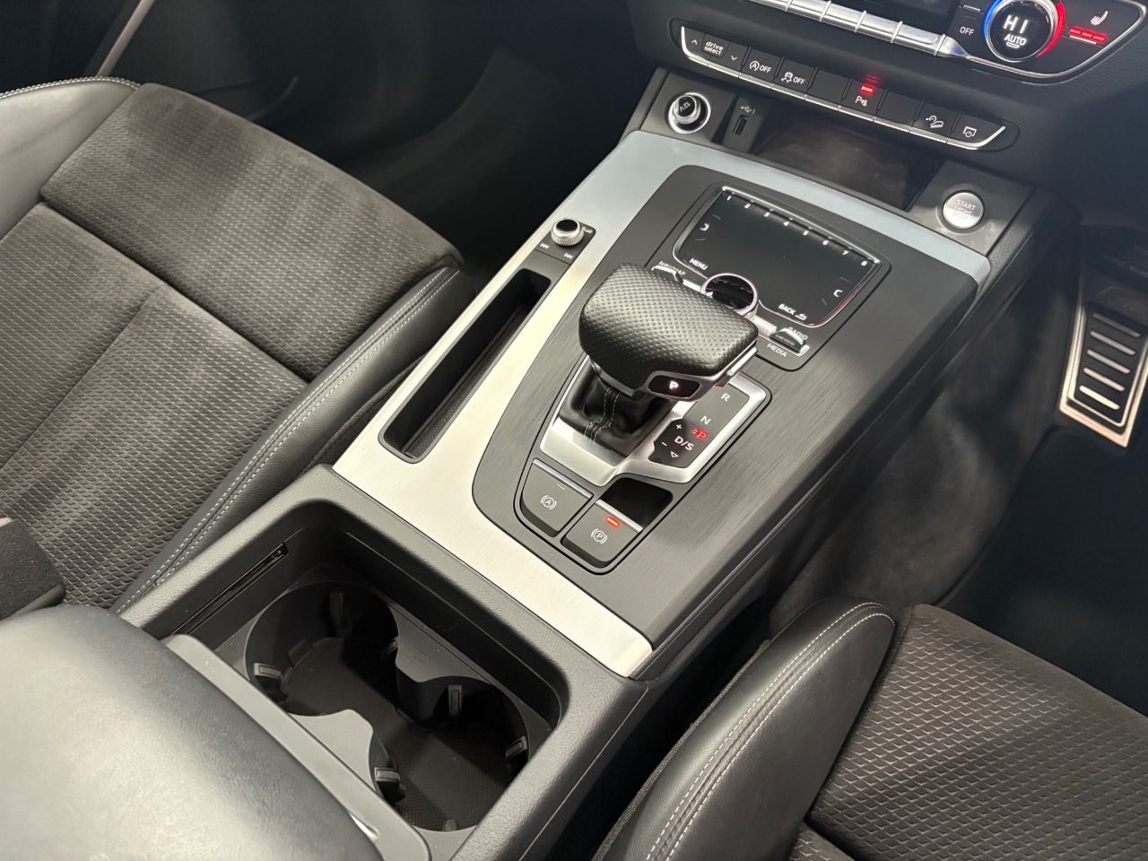 2019 AUDI Q5 S Line - vehicle photo 52 for sale on PureCar