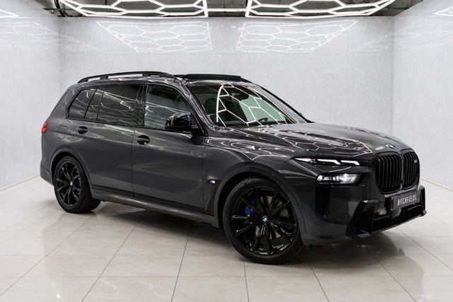 2023 BMW X7