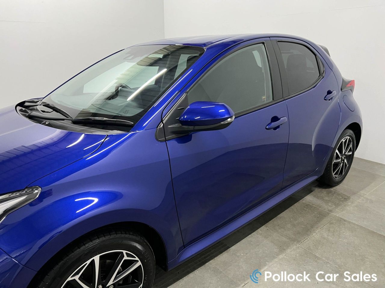 2023 TOYOTA YARIS 1.5 VVT-h Design Hatchback 5dr Petrol Hybrid E-CVT Euro 6 (s/s) (116 ps) Fu - vehicle photo 11 for sale on PureCar