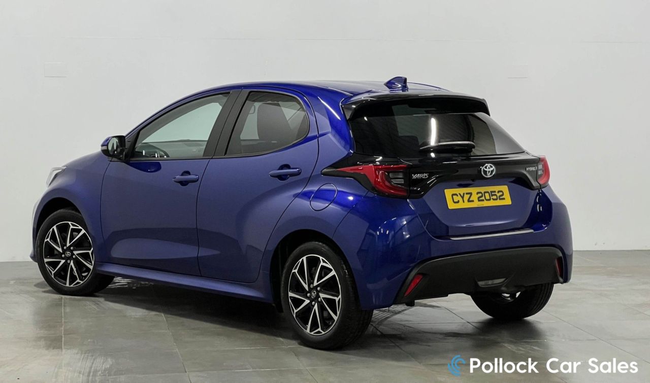 2023 TOYOTA YARIS 1.5 VVT-h Design Hatchback 5dr Petrol Hybrid E-CVT Euro 6 (s/s) (116 ps) Fu - vehicle photo 2 for sale on PureCar