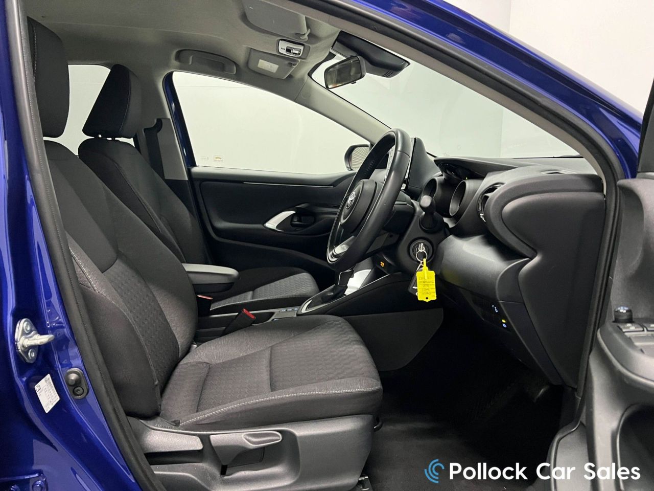 2023 TOYOTA YARIS 1.5 VVT-h Design Hatchback 5dr Petrol Hybrid E-CVT Euro 6 (s/s) (116 ps) Fu - vehicle photo 24 for sale on PureCar