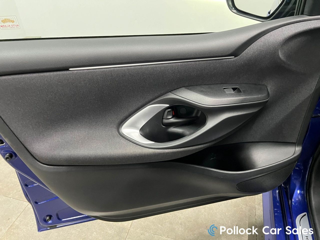 2023 TOYOTA YARIS 1.5 VVT-h Design Hatchback 5dr Petrol Hybrid E-CVT Euro 6 (s/s) (116 ps) Fu - vehicle photo 30 for sale on PureCar