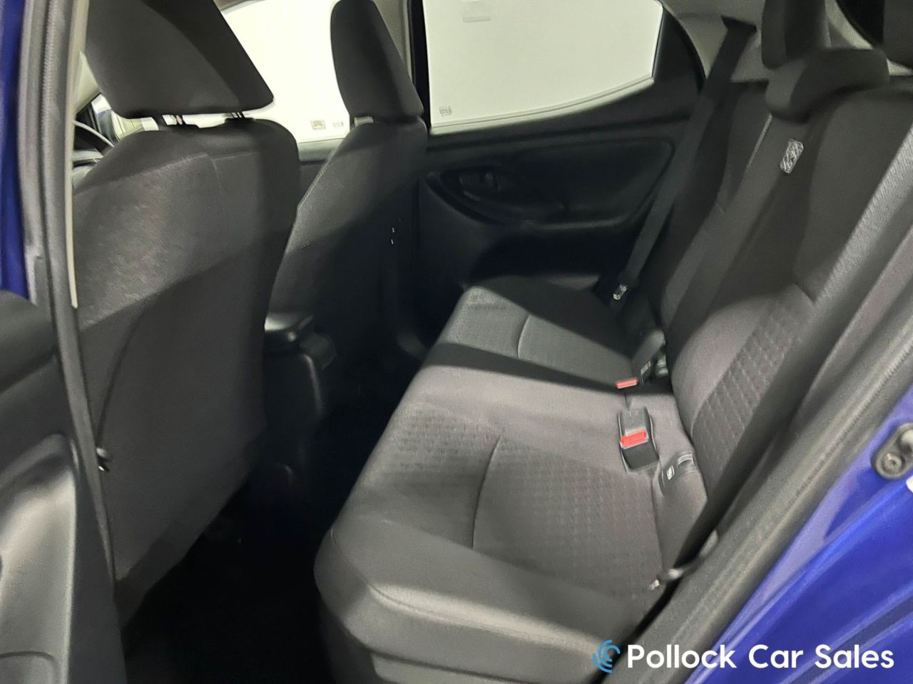 2023 TOYOTA YARIS 1.5 VVT-h Design Hatchback 5dr Petrol Hybrid E-CVT Euro 6 (s/s) (116 ps) Fu - vehicle photo 32 for sale on PureCar