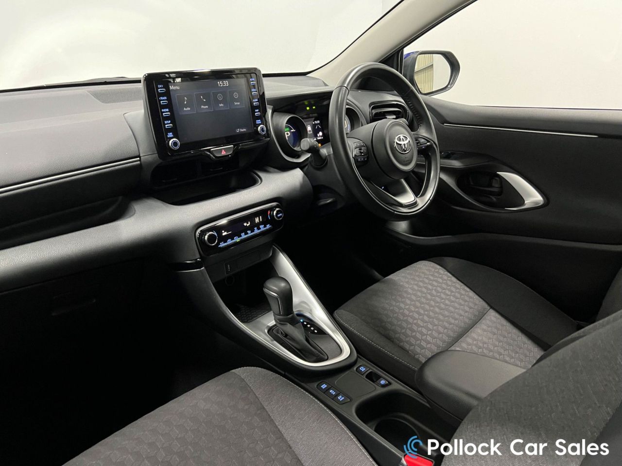 2023 TOYOTA YARIS 1.5 VVT-h Design Hatchback 5dr Petrol Hybrid E-CVT Euro 6 (s/s) (116 ps) Fu - vehicle photo 38 for sale on PureCar