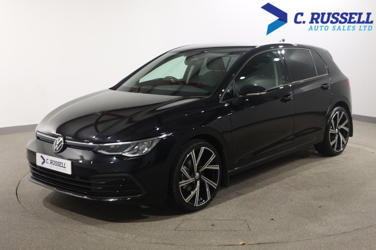 VOLKSWAGEN GOLF 2024