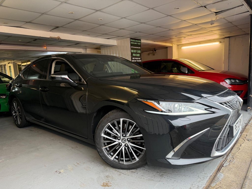 2022 Lexus ES