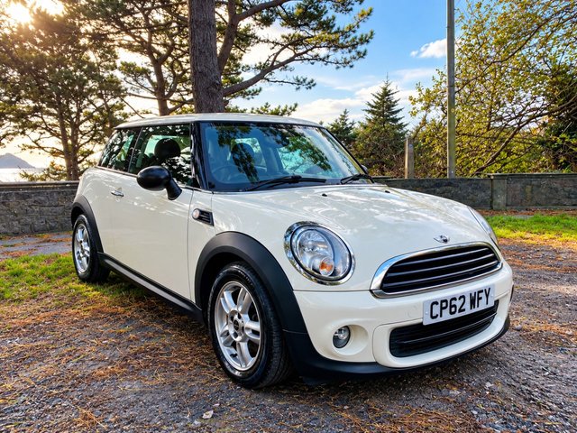 2012 MINI Hatch