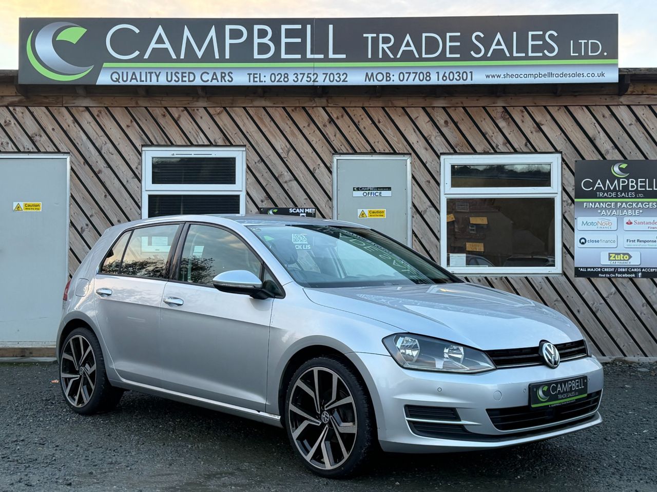 VOLKSWAGEN GOLF 2014