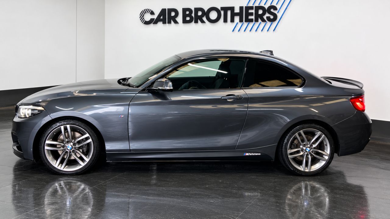2018 BMW 2 SERIES 2.0 220d M Sport Coupe 2dr Diesel Manual Euro 6 (s/s) (190 ps) - vehicle photo 5 for sale on PureCar