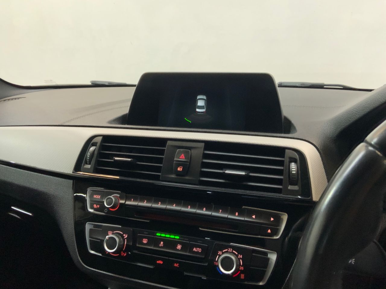 2018 BMW 2 SERIES 2.0 220d M Sport Coupe 2dr Diesel Manual Euro 6 (s/s) (190 ps) - vehicle photo 18 for sale on PureCar