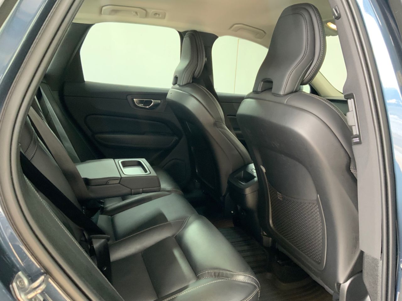 2021 VOLVO XC60 2.0 B5 MHEV Inscription SUV 5dr Petrol Hybrid Auto AWD Euro 6 (s/s) (250 ps - vehicle photo 16 for sale on PureCar