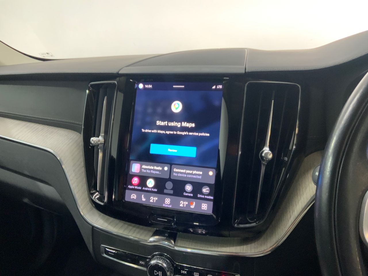 2021 VOLVO XC60 2.0 B5 MHEV Inscription SUV 5dr Petrol Hybrid Auto AWD Euro 6 (s/s) (250 ps - vehicle photo 24 for sale on PureCar