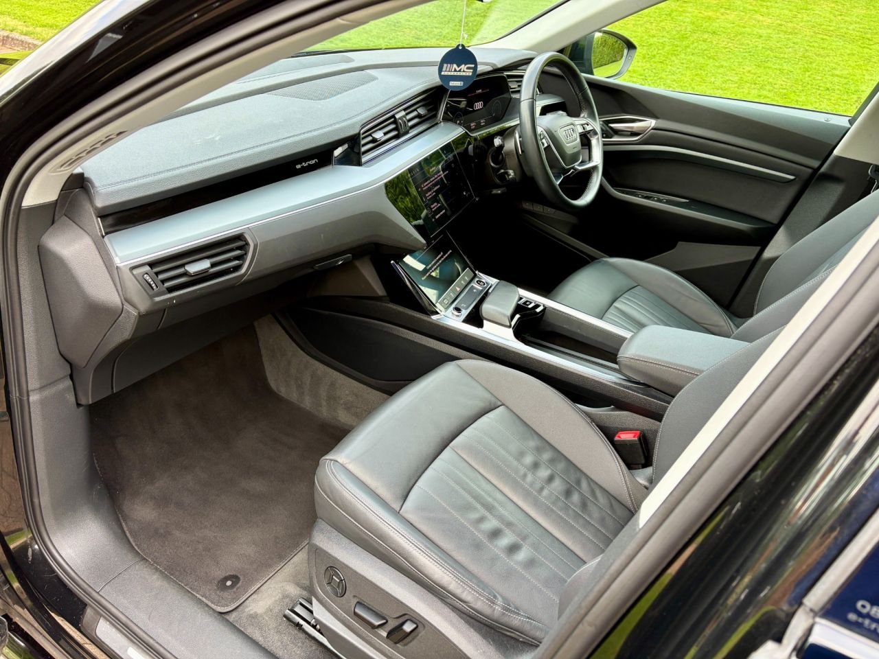 2023 AUDI Q8 E-TRON 50 Sport SUV 5dr Electric Auto quattro 95kWh (11kW Charger) (340 ps) - vehicle photo 13 for sale on PureCar