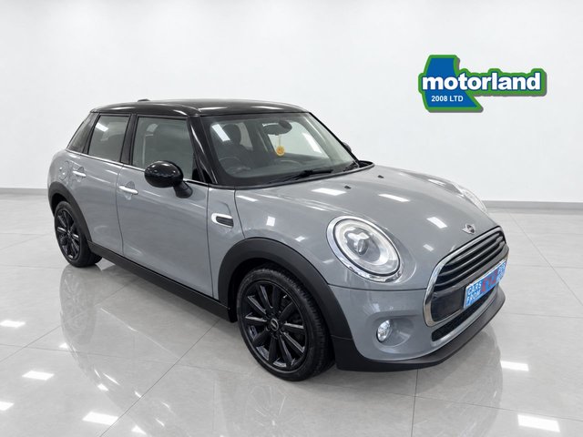 2017 MINI Hatch