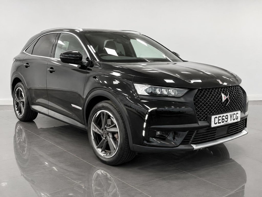 Black 2019 DS DS 7 Hatchback Front-wheel drive Automatic