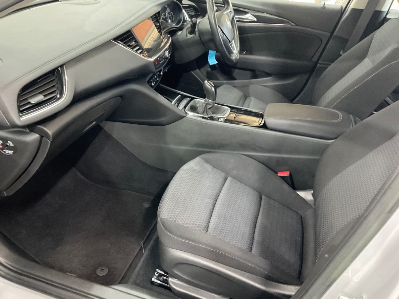 2022 VAUXHALL INSIGNIA 1.5 Turbo D Design Grand Sport 5dr Diesel Manual Euro 6 (s/s) (122 ps) - vehicle photo 17 for sale on PureCar