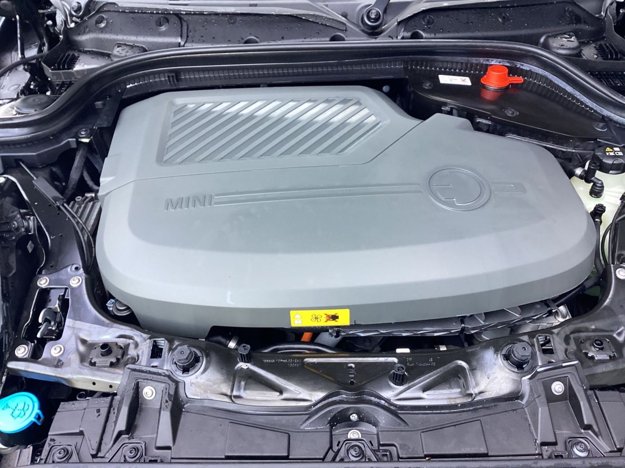 2022 MINI Electric Hatch Cooper SE 32.6kWh Level 2 Hatchback 3dr Electric Auto (184 ps) Only 9,200 m - vehicle photo 23 for sale on PureCar