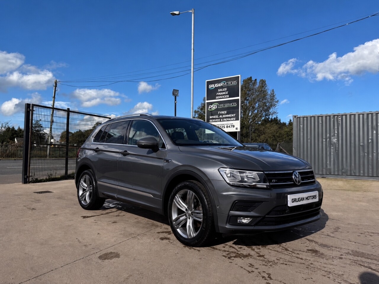VOLKSWAGEN TIGUAN 2019