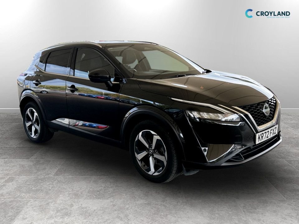 Black 2022 Nissan Qashqai Hatchback Front-wheel drive Manual