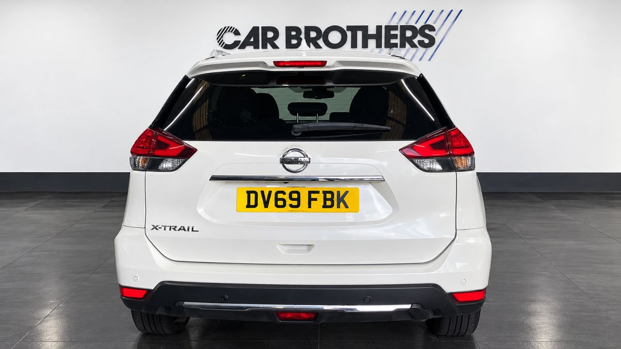 2019 NISSAN X-TRAIL 1.7 dCi N-Connecta SUV 5dr Diesel Manual Euro 6 (s/s) (150 ps) - vehicle photo 4 for sale on PureCar