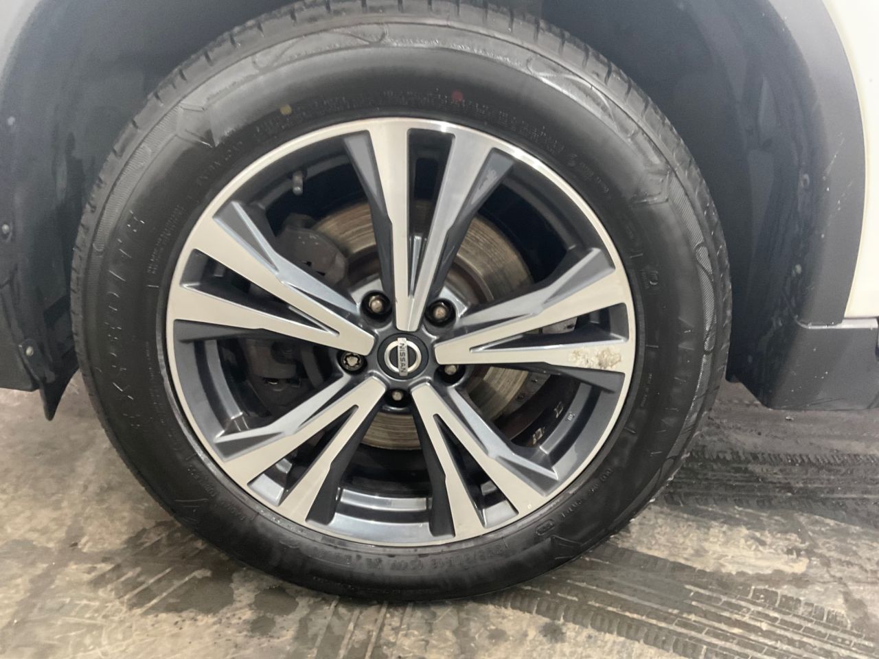 2019 NISSAN X-TRAIL 1.7 dCi N-Connecta SUV 5dr Diesel Manual Euro 6 (s/s) (150 ps) - vehicle photo 11 for sale on PureCar