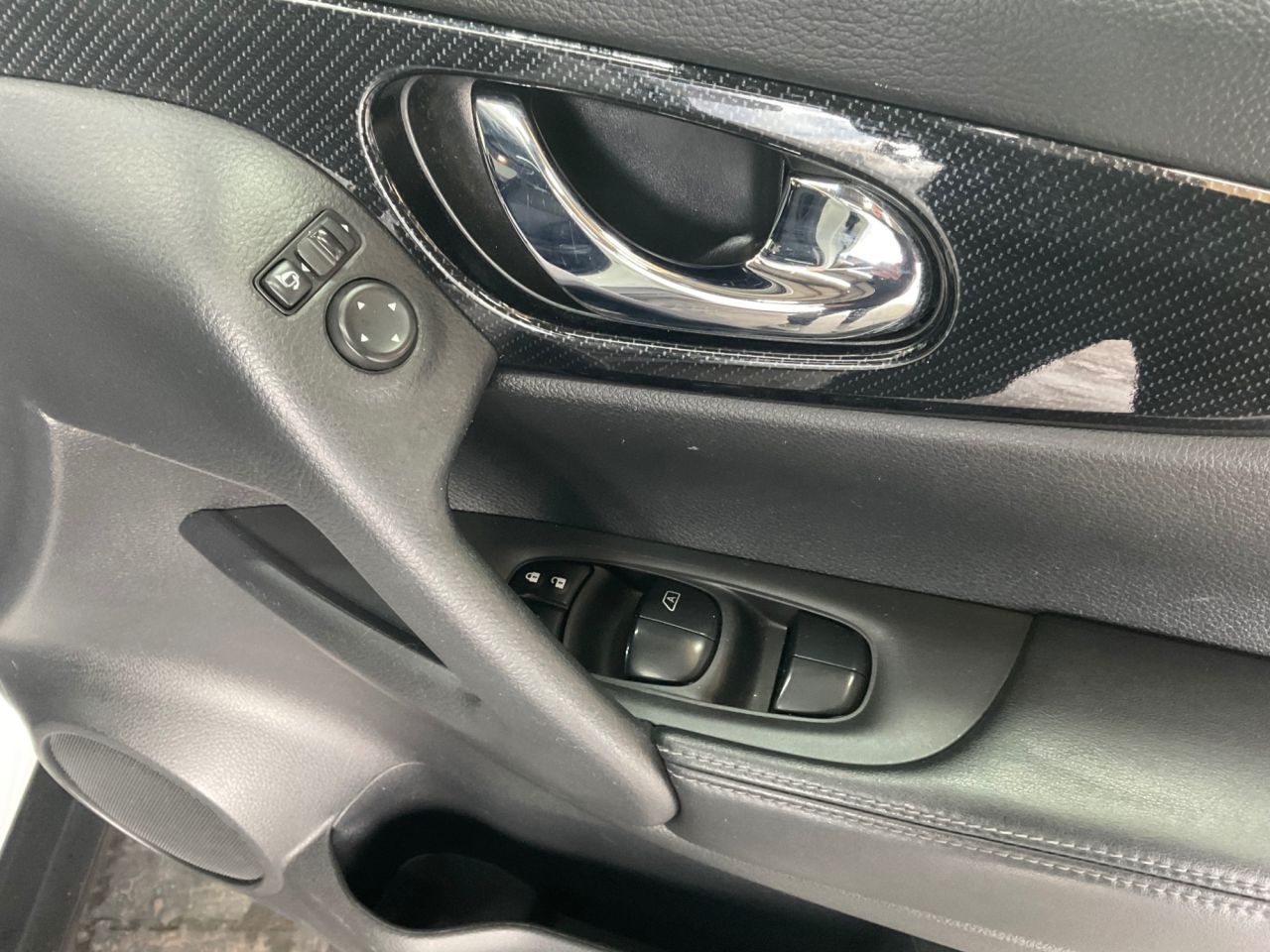 2019 NISSAN X-TRAIL 1.7 dCi N-Connecta SUV 5dr Diesel Manual Euro 6 (s/s) (150 ps) - vehicle photo 18 for sale on PureCar