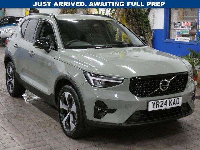 2024 Volvo XC40