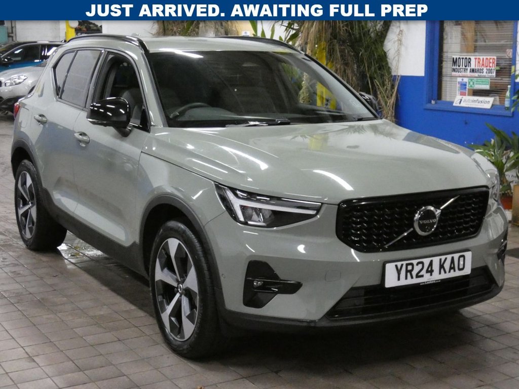 2024 Volvo XC40