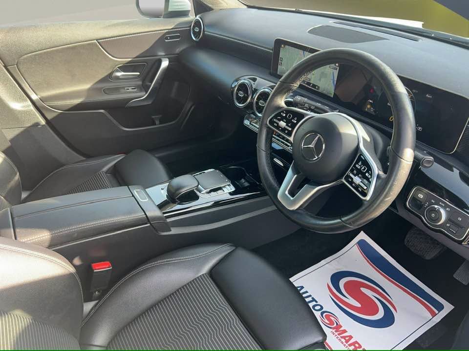 2018 MERCEDES A CLASS 1.5 A180d Sport (Executive) Hatchback 5dr Diesel 7G-DCT Euro 6 (s/s) (116 p - vehicle photo 9 for sale on PureCar