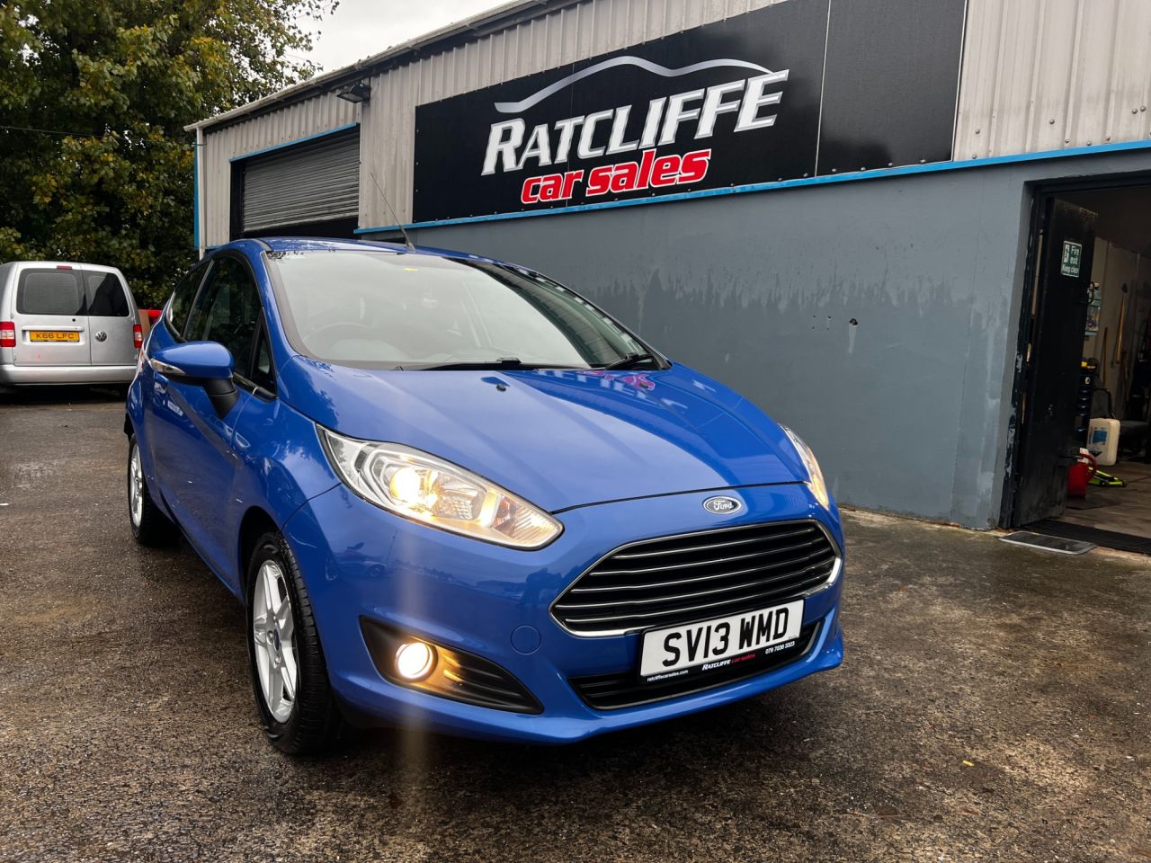 2013 FORD FIESTA 1.25 Zetec Hatchback 3dr Petrol Manual Euro 5 (82 ps) - vehicle photo 2 for sale on PureCar