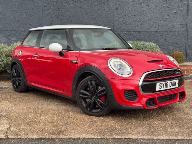 2016 MINI Hatch